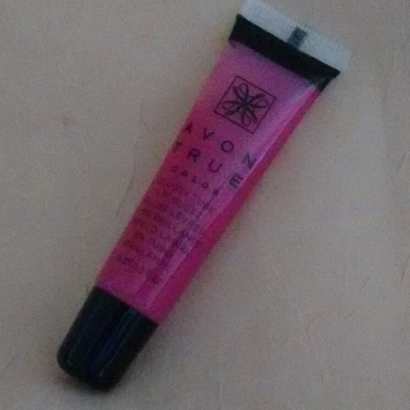 🆕Avon 2 pc Bundle - Gloss and Lipstick - Picture 2 of 6